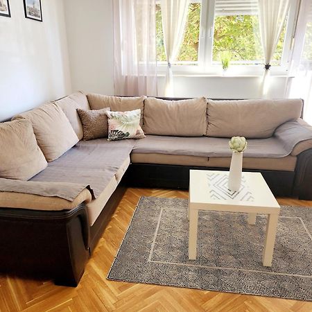 Apartman Bosa ซอมโบร์ ภายนอก รูปภาพ